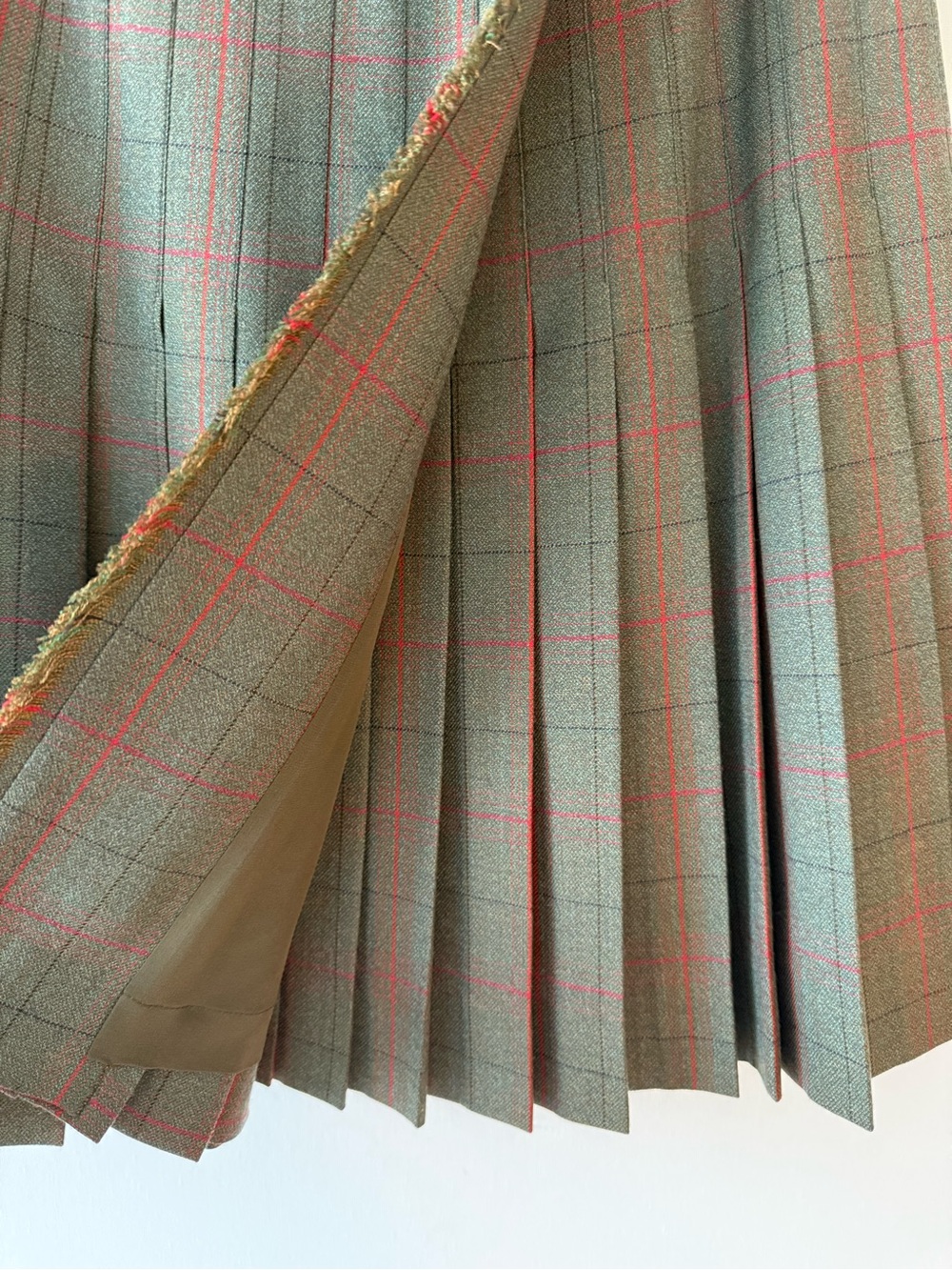 Christian Dior Olive Green 100% Wool Plaid Pleated Mini Skirt Size 6 Made Italy - Picture 2 of 16